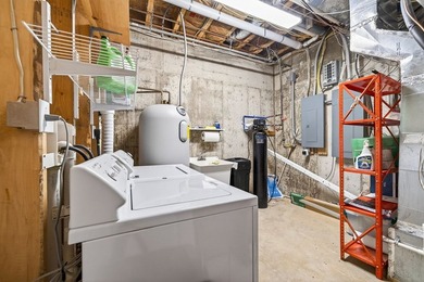 Opportunity awaits with this beautifully designed 17.52-acre m/l - photo 29