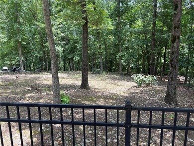You don't want to miss this beautiful custom-built 3-bedroom - photo 34