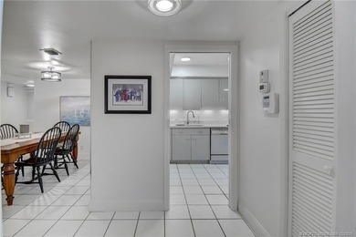 Welcome to this beautifully maintained 2-bedroom, 2-bath - photo 8