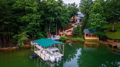 Lake Nottely Home For Sale in Blairsville Georgia