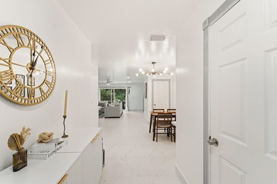 Gorgeous 3br, 2.5 bath, 1 car gar. renovated townhome in the - photo 3