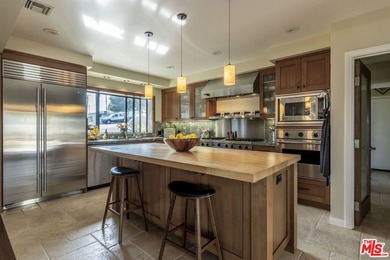 This Malibu Mid Century Ranch home sits on a gorgeous, nearly - photo 11