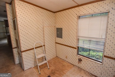 Investor special! Situated on approx. 0.44acre lot with existing - photo 19