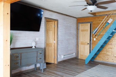 Wake up to sparkling water views and endless lake days at this - photo 23