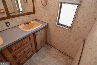 Investor special! Situated on approx. 0.44acre lot with existing - photo 27