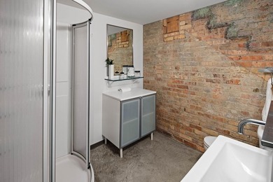 Located in the historic 801 lofts, this authentic loft offers a - photo 30