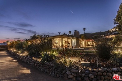 This Malibu Mid Century Ranch home sits on a gorgeous, nearly - photo 31