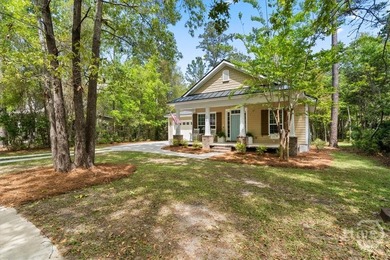 Welcome to 120 Ridgewood Park Court! This wonderfully maintained - photo 3