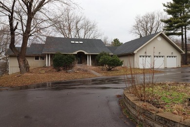Gorgeous 175' lakefront property on a private 1.54 acre property - photo 1