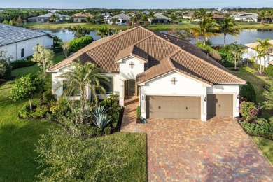 Lake Home For Sale in Palm Beach Gardens, Florida