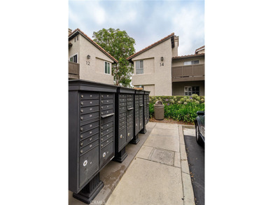 Welcome to 14 Corniche, Unit 8, an exquisitely remodeled luxury - photo 5