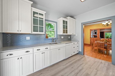 Princeton Charm galore! Completely updated craftsman style ranch - photo 16