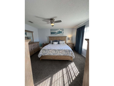 **Sellers to include 1 year home warranty** Lovely three bedroom - photo 21