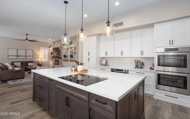 Beautiful 6-bed home in Club West's Dove Canyon! High end - photo 10