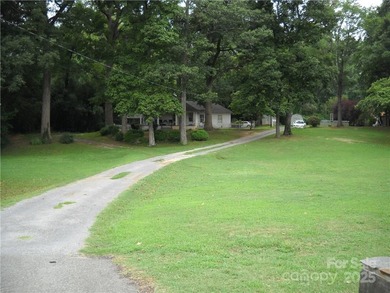 Mountain Island Lake Acreage For Sale in Huntersville North Carolina