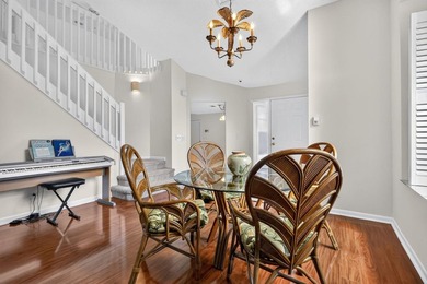 Welcome to this charming 3-bedroom, 2.5-bathroom townhouse - photo 7