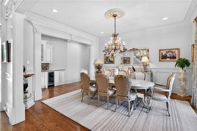 Luxury and a refined lifestyle are waiting for you here inside - photo 10