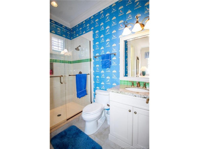 Custom Winchip build with a timeless design, 6BR/6.2BA + den - photo 46