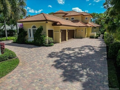 Custom Winchip build with a timeless design, 6BR/6.2BA + den - photo 50