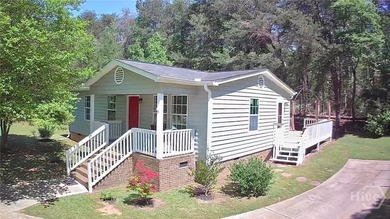 Welcome to your fully updated retreat in the highly sought-after - photo 2