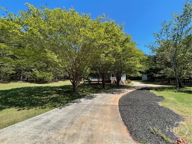 Welcome to your fully updated retreat in the highly sought-after - photo 9