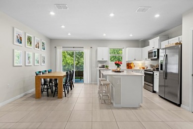Welcome to this beautifully maintained 2021-built home offering - photo 9