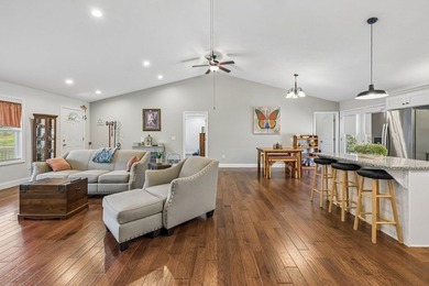 Immaculately maintained home on 1.82 ACRE LOT. Room for a garage - photo 11