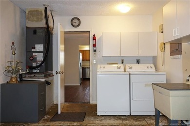 JUST REDUCED! Lakefront living in the gated community of Sunset - photo 15