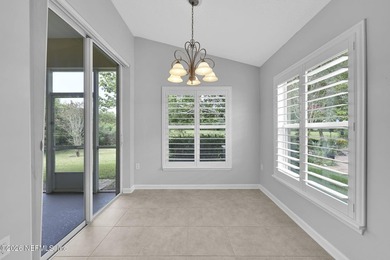 Step inside this meticulously maintained 3-bedroom, 2-bathroom - photo 19