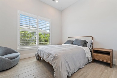 Enjoy the best of Bridgewater in this highly desireable Madeira - photo 19
