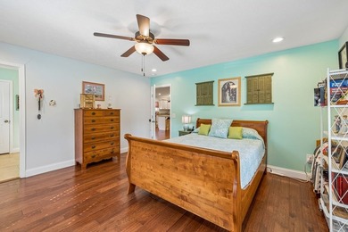 Immaculately maintained home on 1.82 ACRE LOT. Room for a garage - photo 20