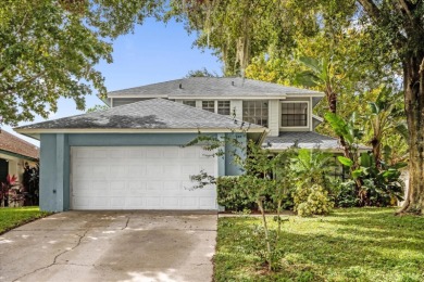 (private lake, pond, creek) Home For Sale in Apopka Florida