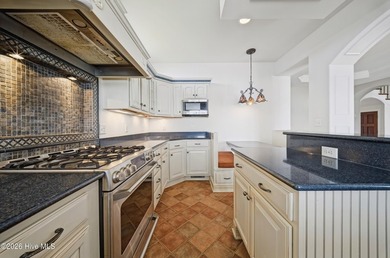 Welcome to Waterfront Luxury in Albemarle Plantation Experience - photo 22