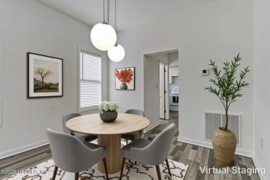Charming and full of character, this adorable bungalow is ready - photo 7