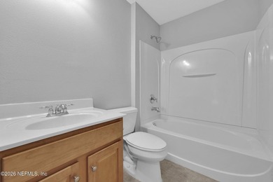 Step inside this meticulously maintained 3-bedroom, 2-bathroom - photo 28