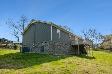 Immaculately maintained home on 1.82 ACRE LOT. Room for a garage - photo 29
