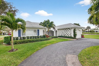 (private lake, pond, coastal) Home For Sale in Boynton Beach Florida