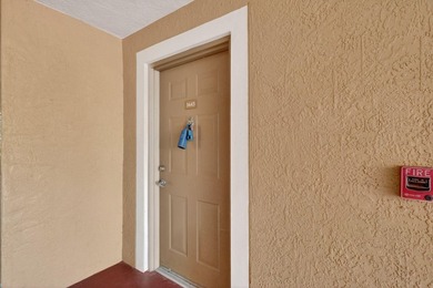 First-floor one-bedroom, one-bath condo in Portofino at Jensen - photo 2
