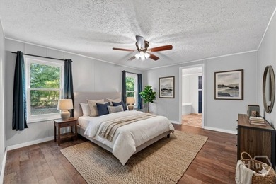 New PRICE - Charming 3 bed, 2 bath home nestled in a peaceful - photo 7