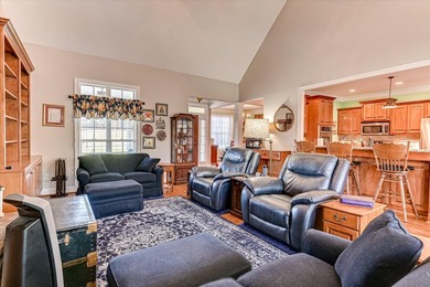 This exquisite home in the prestigious Windmill Plantation