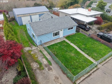 Coos Bay Home Active Under Contract in Coos Bay Oregon