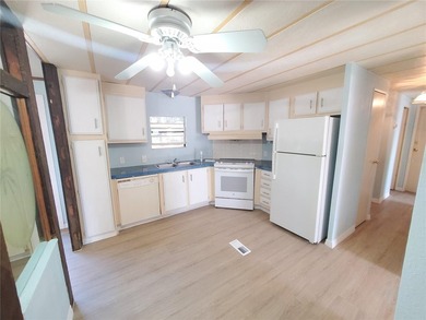 SPECIAL OPPORTUNITY TO BUY DOUBLE-WIDE MOBILE HOME IN THE - photo 16