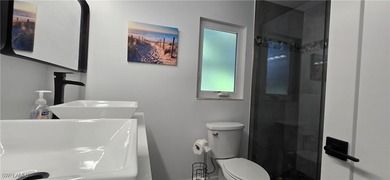 Welcome to your slice of paradise in SW Florida. Beautiful house - photo 17