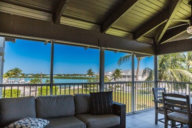 Discover the perfect blend of coastal elegance and modern - photo 18