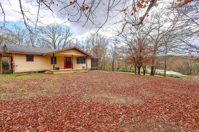 Caddo River Home For Sale in Glenwood Arkansas