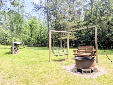 Welcome to lakeside living!! This spacious 3 BR, 2 BA - photo 25