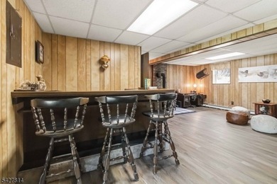 Welcome to a truly special offering in Upper Greenwood Lake, a - photo 34