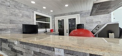 Welcome to your slice of paradise in SW Florida. Beautiful house - photo 35
