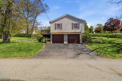 Welcome to a truly special offering in Upper Greenwood Lake, a - photo 44
