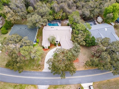 This charming 3-bedroom, 2-bath pool home with an oversized - photo 5